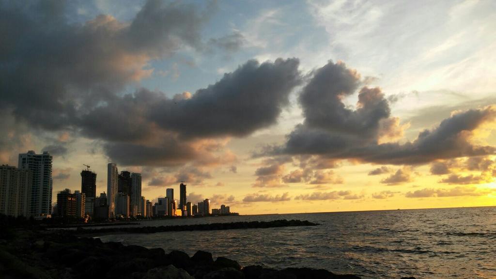 Apto En Cartagena Ed Puerto Azul Vista Al Mar Apartment Ngoại thất bức ảnh